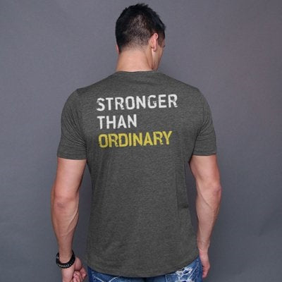 Gold´s Gym Stronger Than ORDINARY Tee